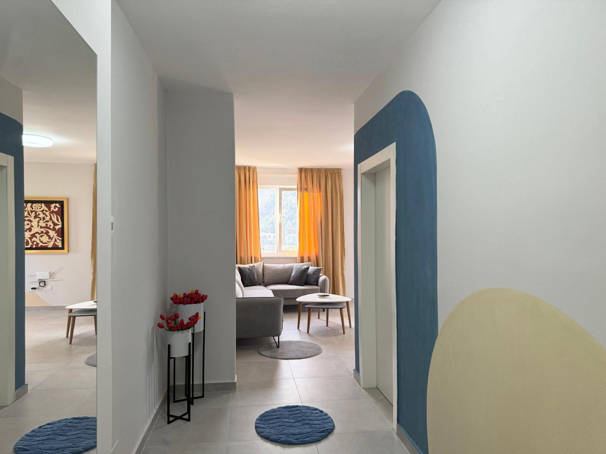 Apartment R Shengjin