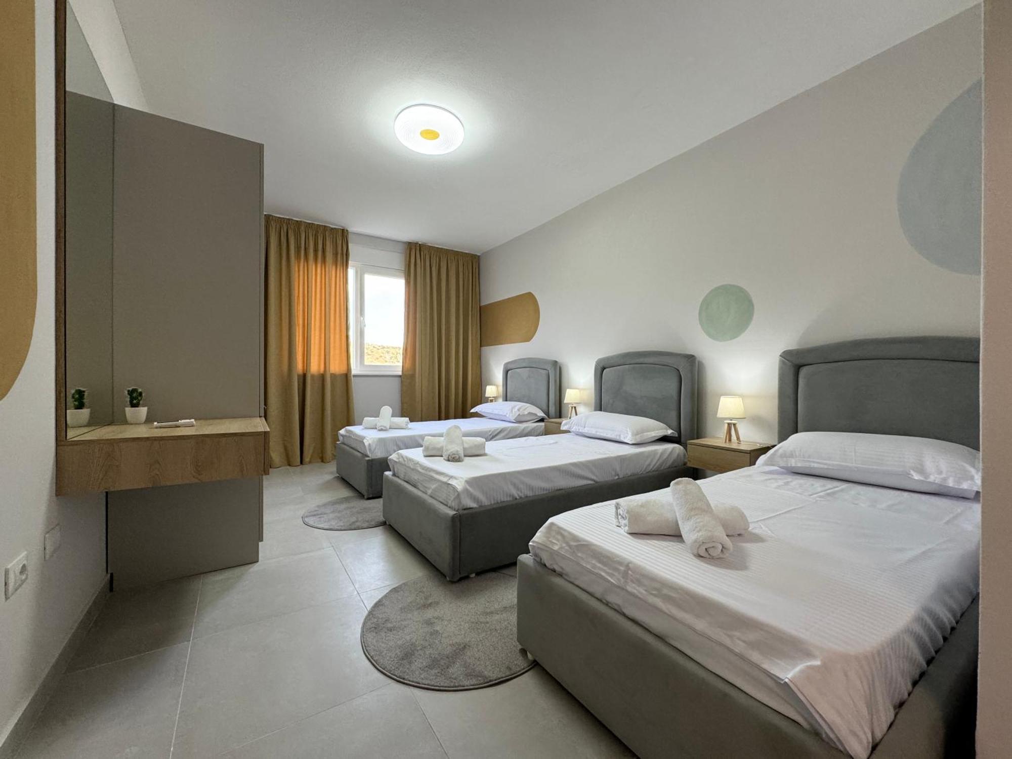 Apartment R